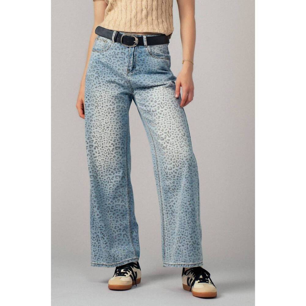 NEW URBAN DAIZY leopard print wide-leg denim pants in animal print - Picture 3 of 7